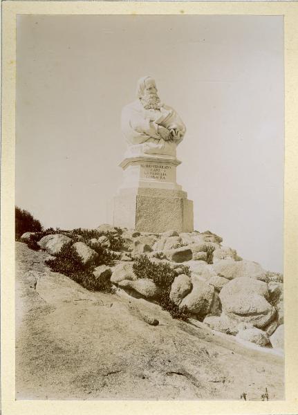 Caprera - Monumento a Giuseppe Garibaldi - Busto