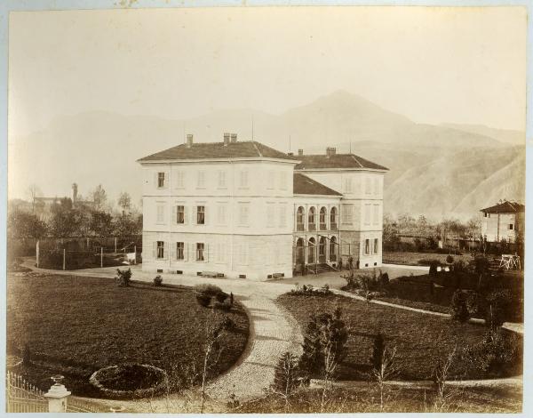 Varese - Consorzio del fiume Olona (?) - Villa - Veduta esterna