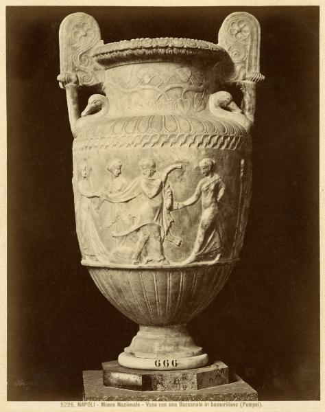 Scultura - Vaso - Arte Romana - Napoli - Museo Nazionale