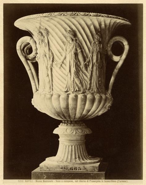 Scultura - Vaso - Arte Romana - Napoli - Museo Nazionale