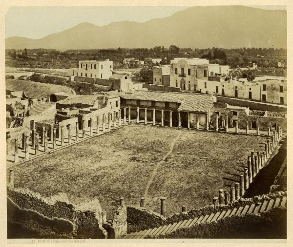 Sito archeologico - Pompei - Caserma dei gladiatori