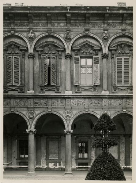 Milano - bombardamenti 1943 - Ca' Granda (ex Ospedale Maggiore)