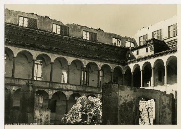 Milano - bombardamenti 1943 - Ca' Granda (ex Ospedale Maggiore)