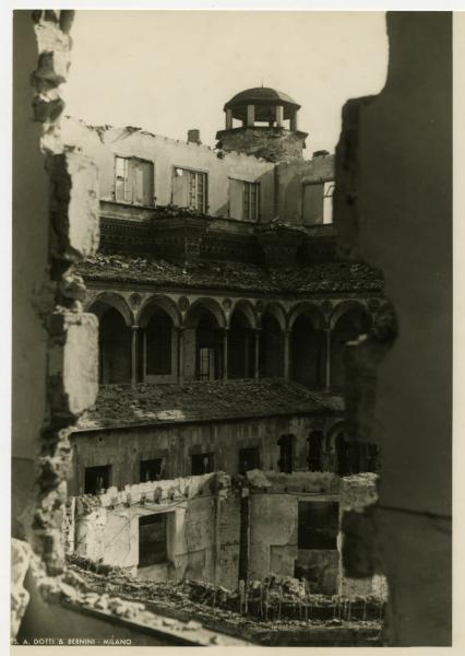 Milano - bombardamenti 1943 - Ca' Granda (ex Ospedale Maggiore)