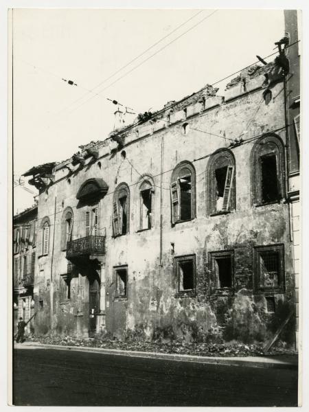 Milano - bombardamenti 1943 - Corso Venezia 10 - Palazzo Fontana Silvestri