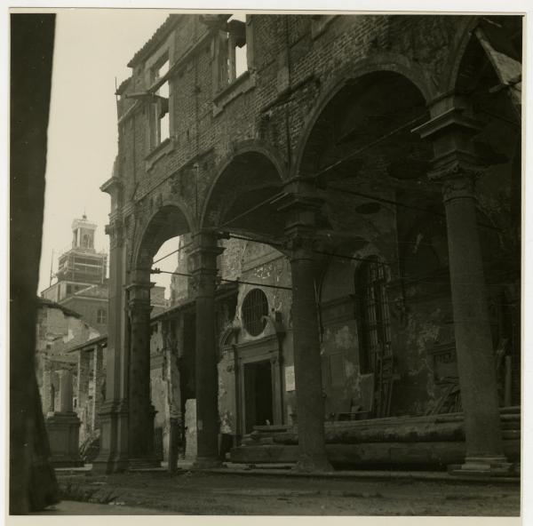 Milano - bombardamenti 1943 - S. Ambrogio