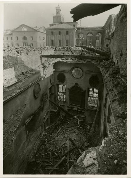 Milano - bombardamenti 1943 - S. Ambrogio