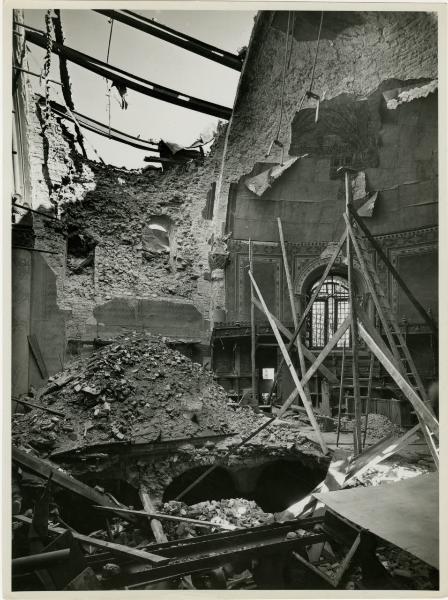 Milano - bombardamenti 1943 - S. Ambrogio