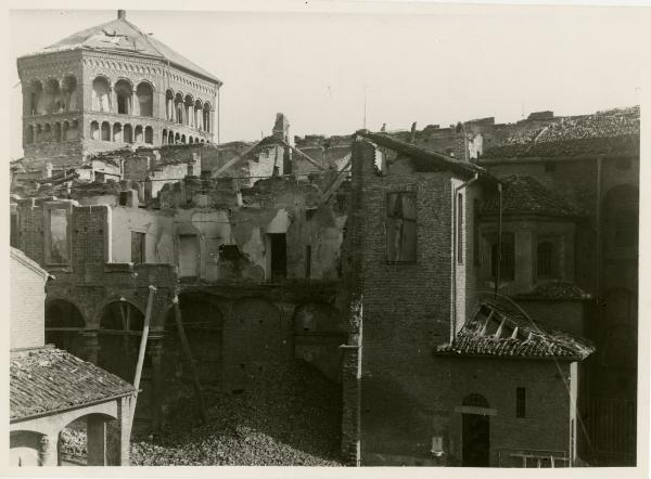 Milano - bombardamenti 1943 - S. Ambrogio