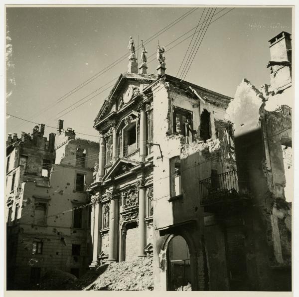 Milano - bombardamenti 1943 - S. Maria alla Porta