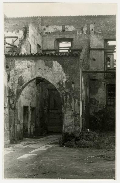 Milano - bombardamenti 1943 - Palazzo Borromeo