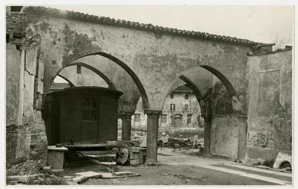 Milano - bombardamenti 1943 - Palazzo Borromeo