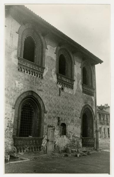 Milano - bombardamenti 1943 - Palazzo Borromeo