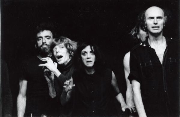 Milano - Teatro Durini - Living Theatre - Antigone - attori in scena