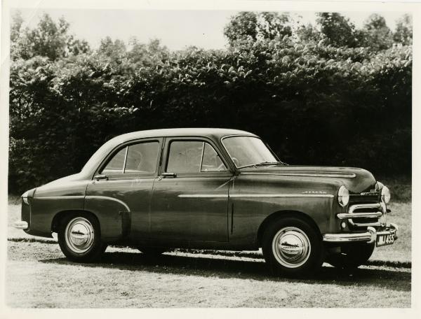 Automobile Vauxhall Victor