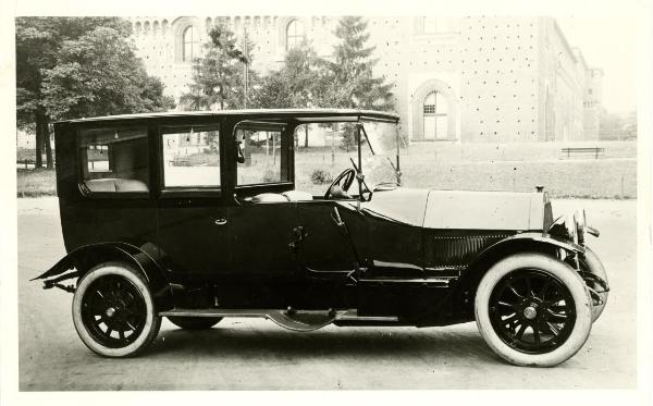 Automobile Lancia "Eta" del 1911