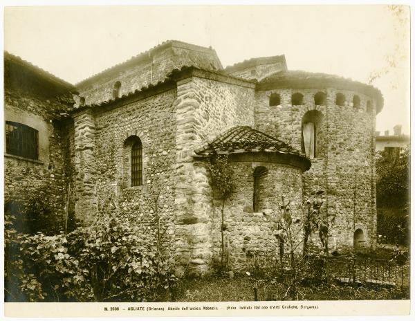 Agliate (MB) - Basilica dei Ss. Pietro e Paolo - abside