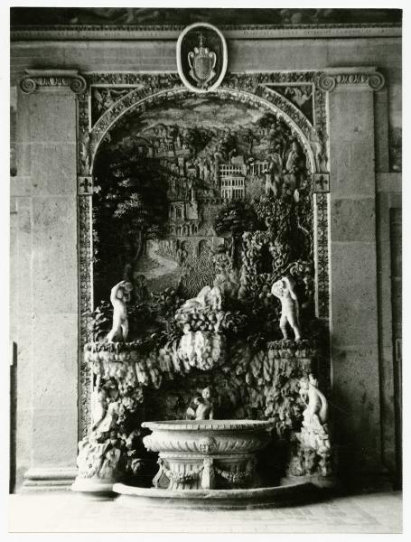 Caprarola - Villa Farnese - Sala di Ercole - Fontana dell'Amore Dormiente