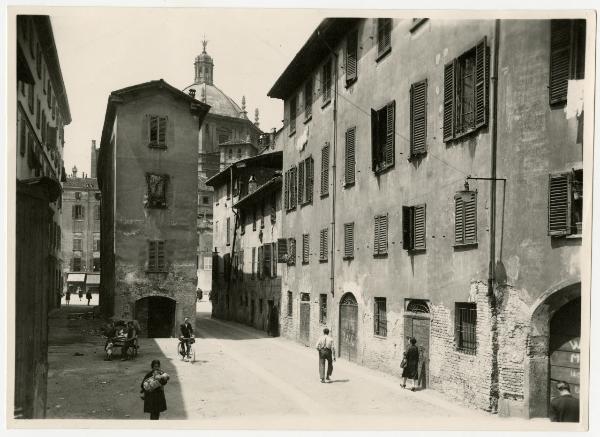 Milano - Piazza Vetra - vicolo Vetraschi