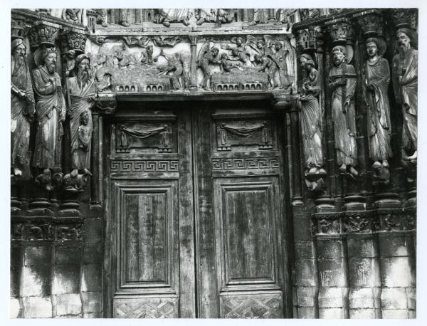 Senlis - Cattedrale - Portale della Madonna