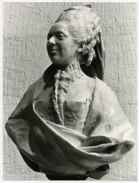 Scultura in marmo - Busto di Madame Adélaïde - Jean-Antoine Houdon - Parigi - Louvre