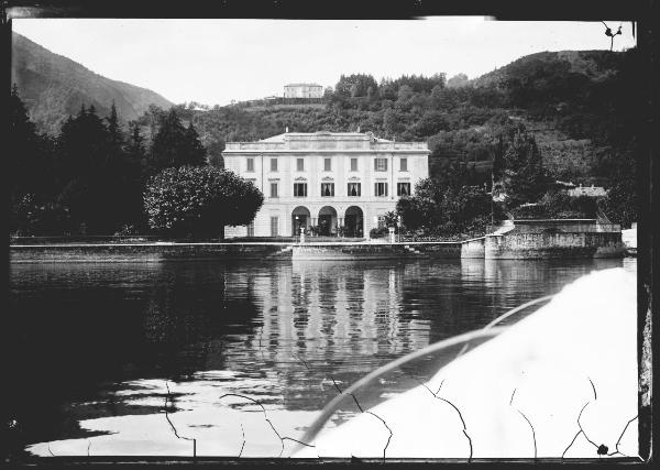 Lombardia - Como - Villa Crespi - esterno - lago di Como