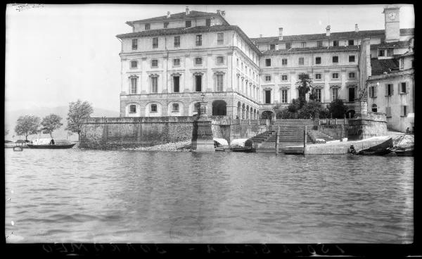 Piemonte - Isole Borromeo - Isola Bella - Lago Maggiore - scale imbarco