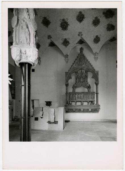 Milano - Castello Sforzesco - Musei Civici - Museo d'Arte Antica - Allestimento BBPR (1956) - Sala 4