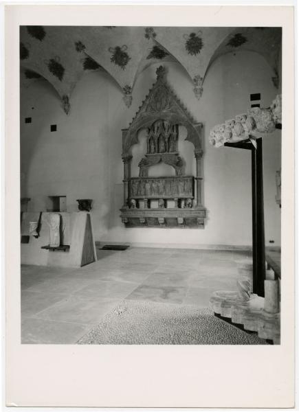 Milano - Castello Sforzesco - Musei Civici - Museo d'Arte Antica - Allestimento BBPR (1956) - Sala 4