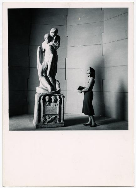 Scultura - Pietà Rondanini - Michelangelo Buonarroti - Milano - Castello Sforzesco - Musei Civici - Museo d'arte Antica - Sala 15 (Sala degli Scarlioni) - Allestimento BBPR (1956)