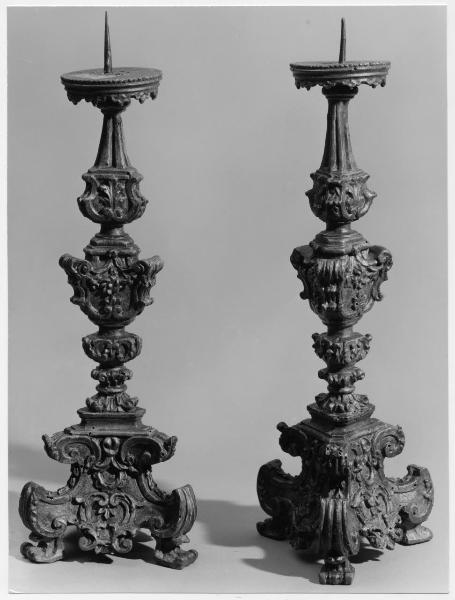 Scultura lignea - Coppia di Candelabri in legno, XVII sec. (inv. 927-928) - Milano - Castello Sforzesco - Musei Civici