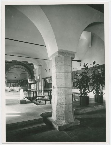 Milano - Castello Sforzesco - Musei Civici - Museo d'Arte Antica - Sala 1 e II - Allestimento BBPR (1956)