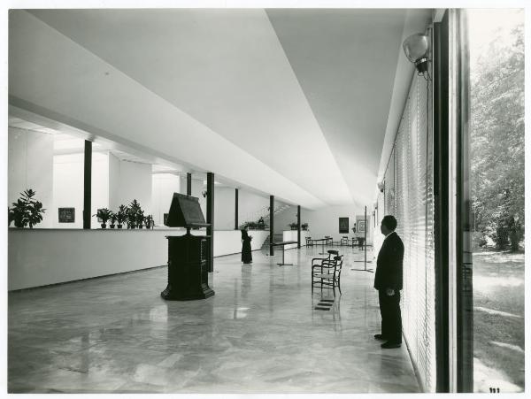 Milano - Padiglione d'arte contemporanea PAC (Galleria d'Arte moderna) - Inaugurazione mostra di Georges Rouault (22 aprile - 11 luglio 1954)