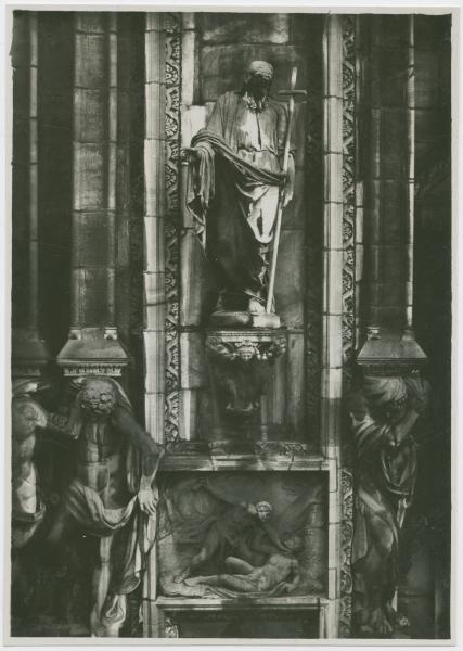 Scultura - S. Filippo Apostolo, Pompeo Marchesi - Bassorilievo con Caino che uccide Abele, Grazioso Rusca - Milano - Duomo - Facciata (oggi Museo del Duomo)