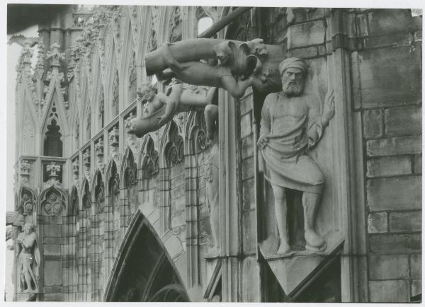 Milano - Duomo - Gigante e doccione, sec. XV