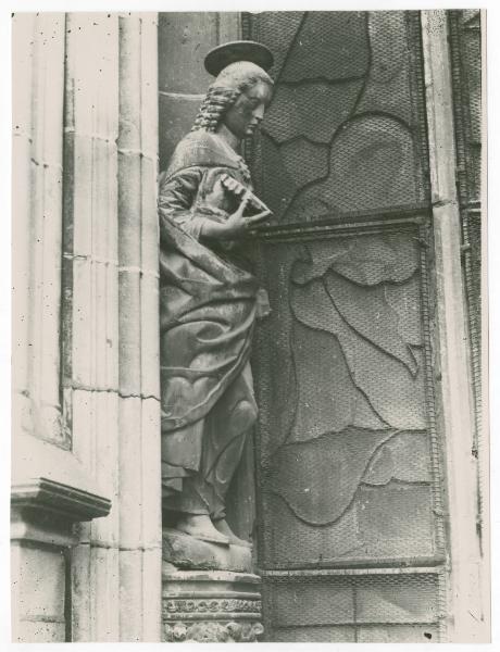 Scultura - Maria Maddalena (?) (n. 316 Nebbia) - Milano - Duomo - Braccio di croce settentrionale