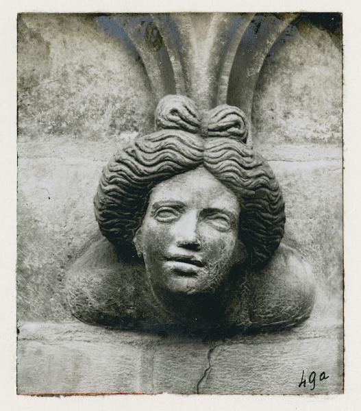 Scultura - Peduccio figurato - Milano - Duomo - Abside