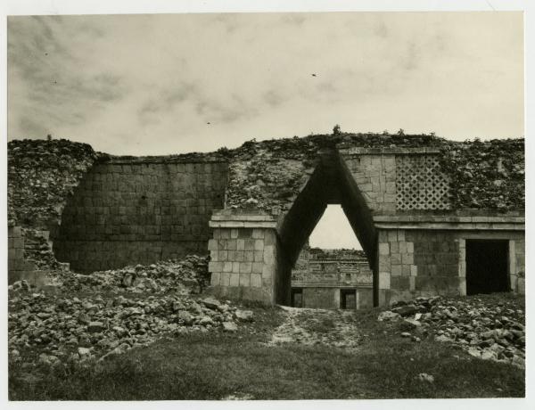 Messico - Yucatan - Uxmal - Quadrilatero delle monache