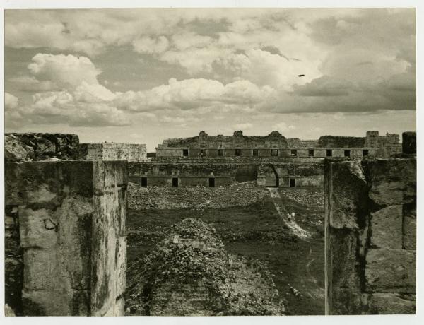 Messico - Yucatan - Uxmal - Quadrilatero delle monache