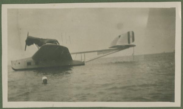 Ritratto femminile - Marieda Di Stefano nel mare - Idrovolante - Cattolica