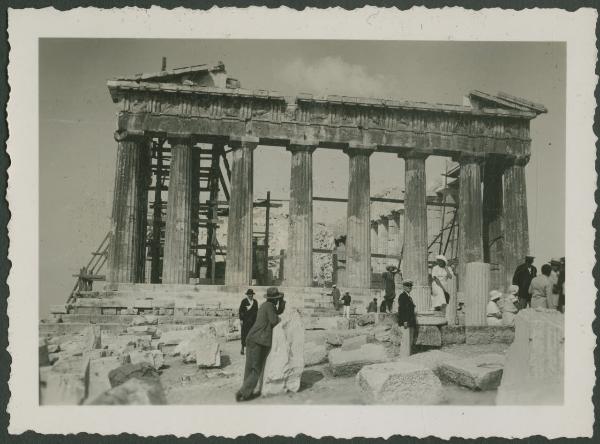 Atene - Acropoli - Il Partenone - Turisti