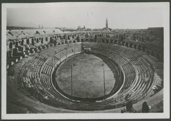 Nimes - Arena - Veduta dall'alto