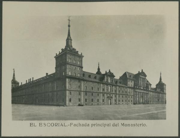 San Lorenzo de El Escorial (Madrid) - Monastero El Escorial - Facciata