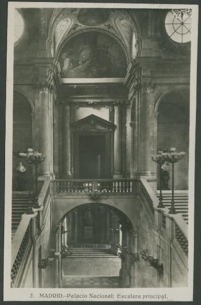 Madrid - Palazzo Reale (Palacio Nacional) - Interno - Ingresso principale - Scale