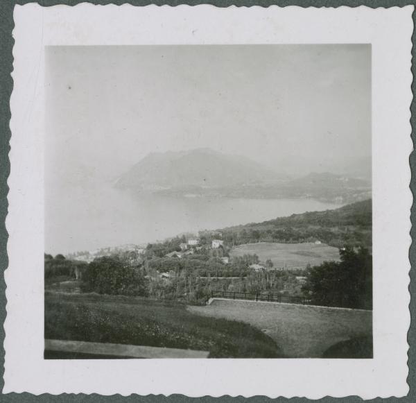 Stresa-Gignese: Alpino - Lago Maggiore - Veduta