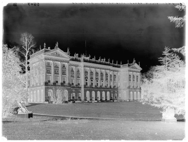 Milano - Villa Reale - giardino - sculture