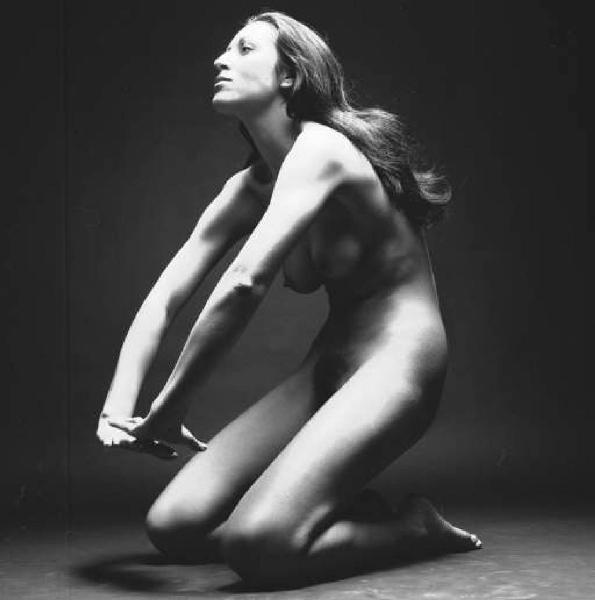 Ritratto femminile - giovane - modella nuda. Beatrice