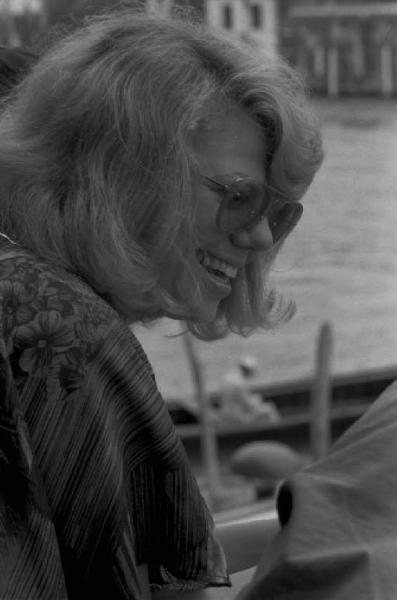 Ritratto femminile - Erica Jong - scrittrice