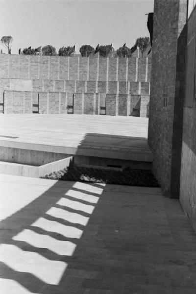 Prima Mostra Triennale delle Terre Italiane d'Oltremare - Arena Flegrea - interno - cavea e palcoscenico