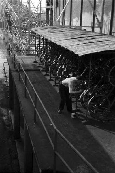 Porto di Savona. Rastrelliera per biciclette